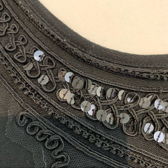 Embroidery & sequins Unique Black Tunic Size Medium - Picture 8 of 14